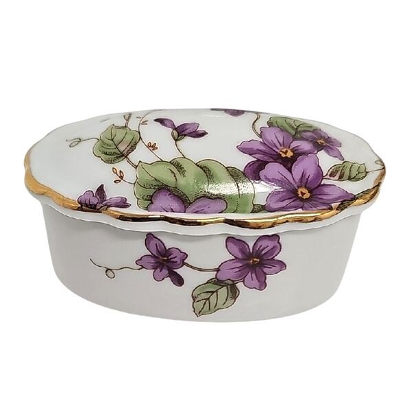 Lefton Vintage 1991 Set of Purple Floral China Dishes 2 Trinket Boxes and Clock - Picture 5 of 14